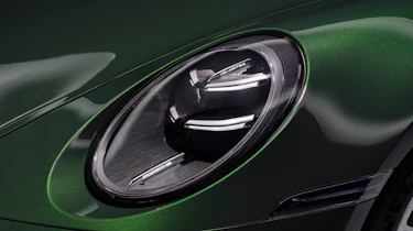 Porsche 911 GT3 Touring - front light
