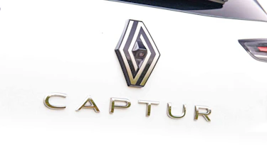 Renault Captur - tailgate badge detail