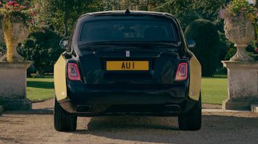 Rolls-Royce Phantom Goldfinger - rear end