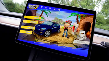 Tesla Model Y - mini game screen