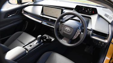 Toyota Prius PHEV - interior