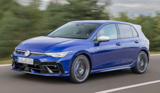 Volkswagen Golf R - front