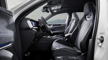 Volkswagen Tayron - front seats