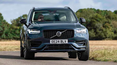 Volvo XC90 B5 - front cornering