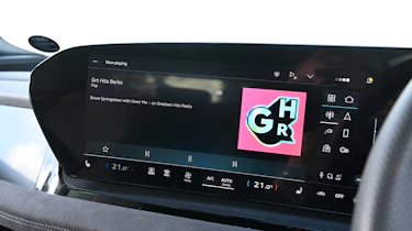 Audi Q6 e-tron - infotainment screen