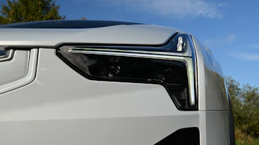 Polestar 3 - front headlight