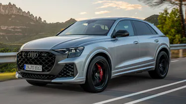 Audi RS Q8 - front