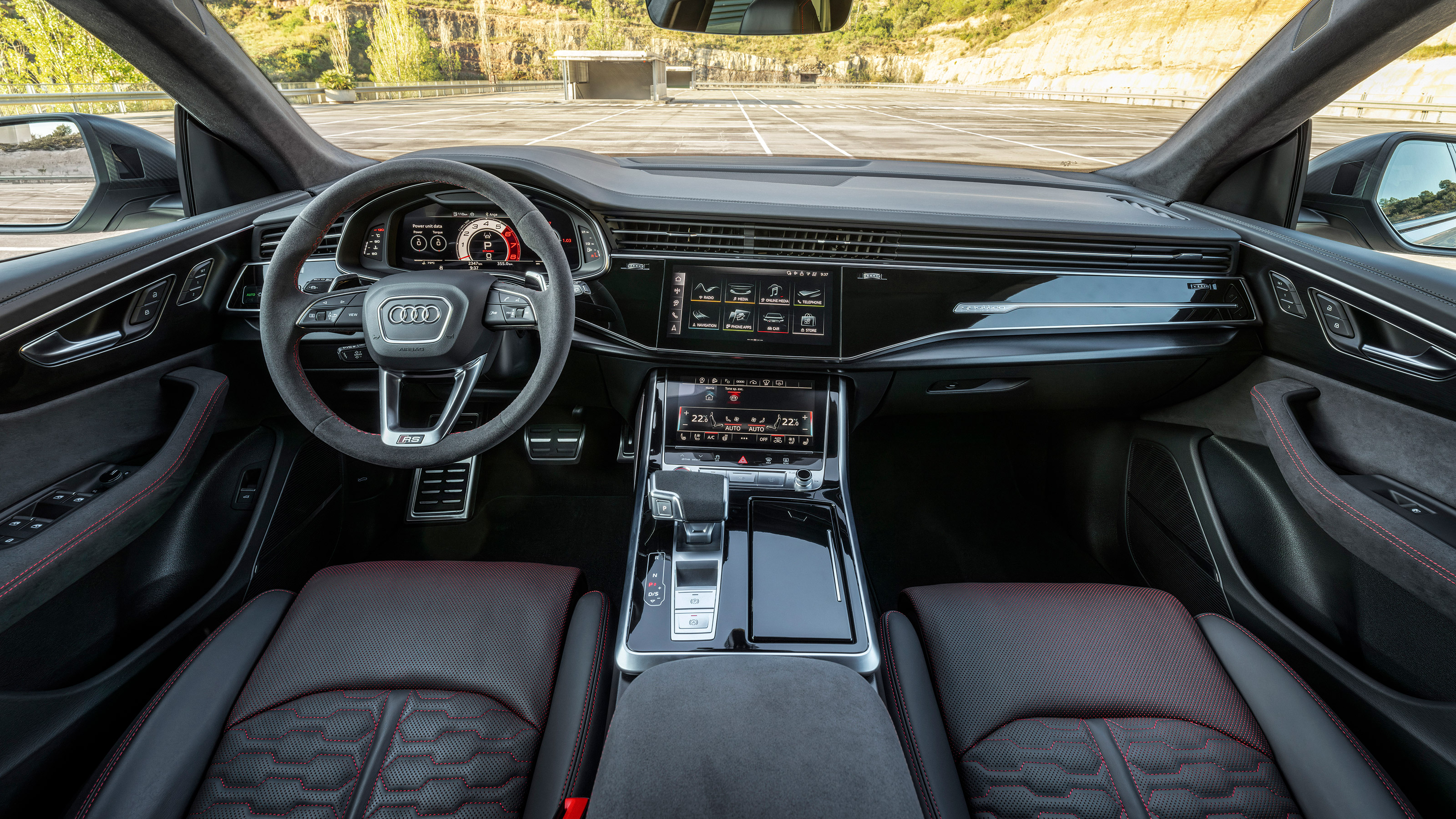 Audi RS Q8 - cabin