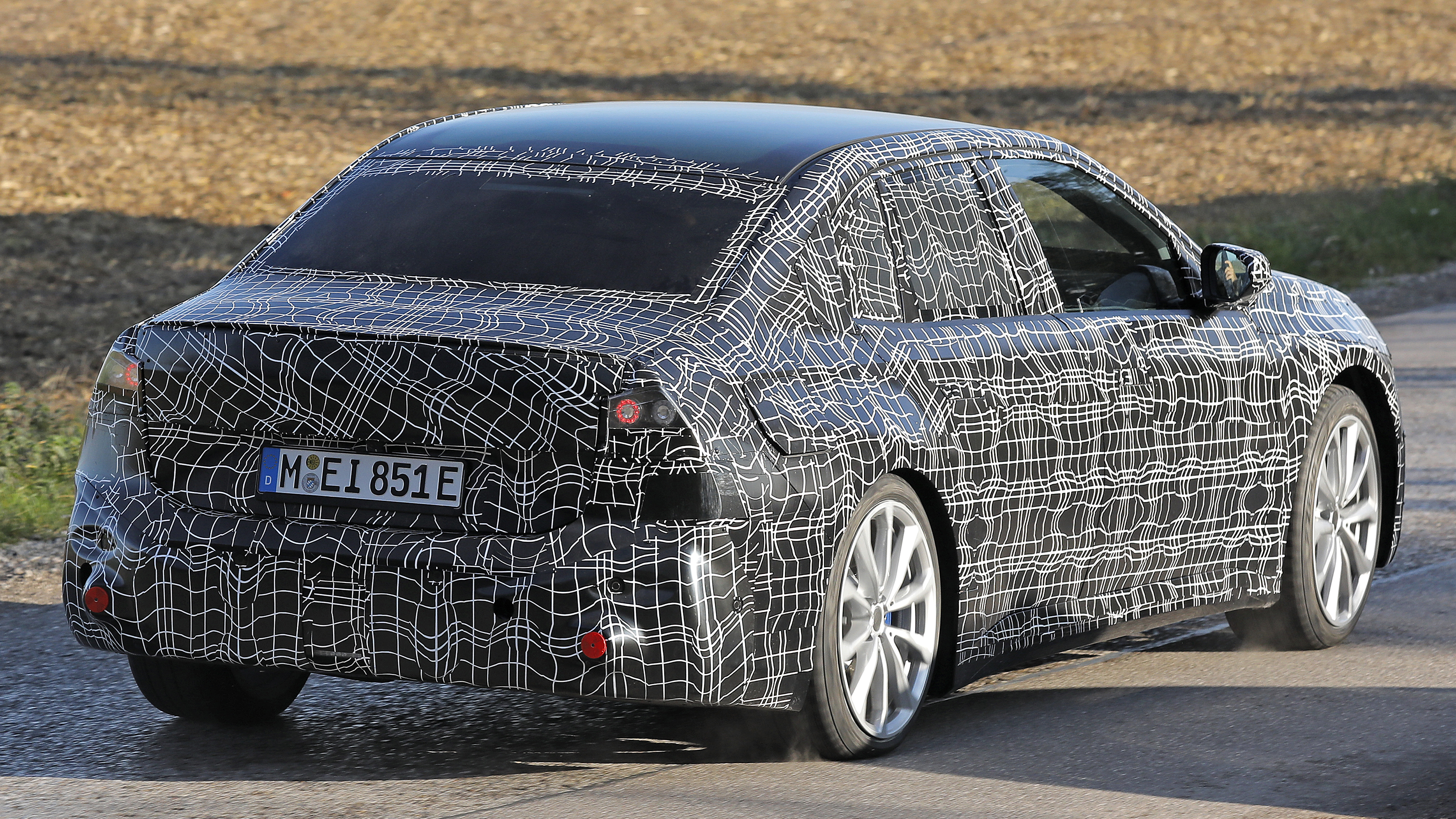 BMW 3 Series ‘Neue Klasse’ spy shot - rear right 3/4