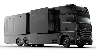 Brabus Big Boy 1200 - front 3/4 studio open compartments