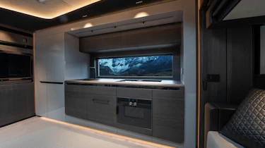 Brabus Big Boy 1200 - kitchen