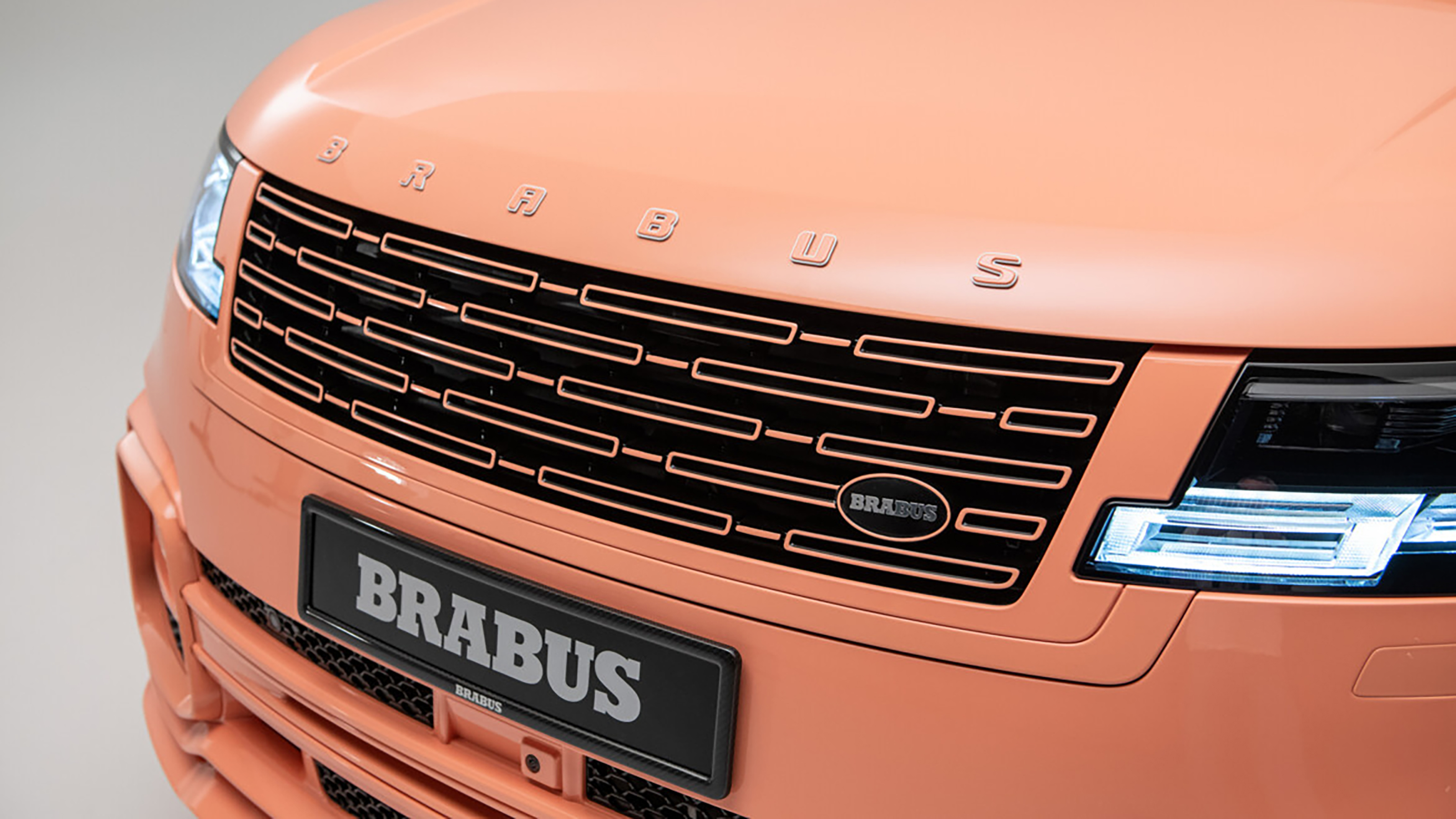 Brabus 600 Peetch - front end