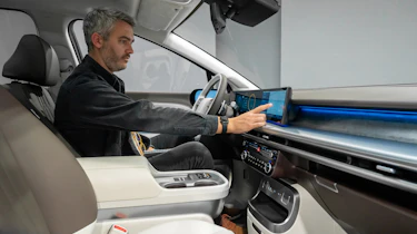 Hyundai Ioniq 9 and Richard Ingram - dash