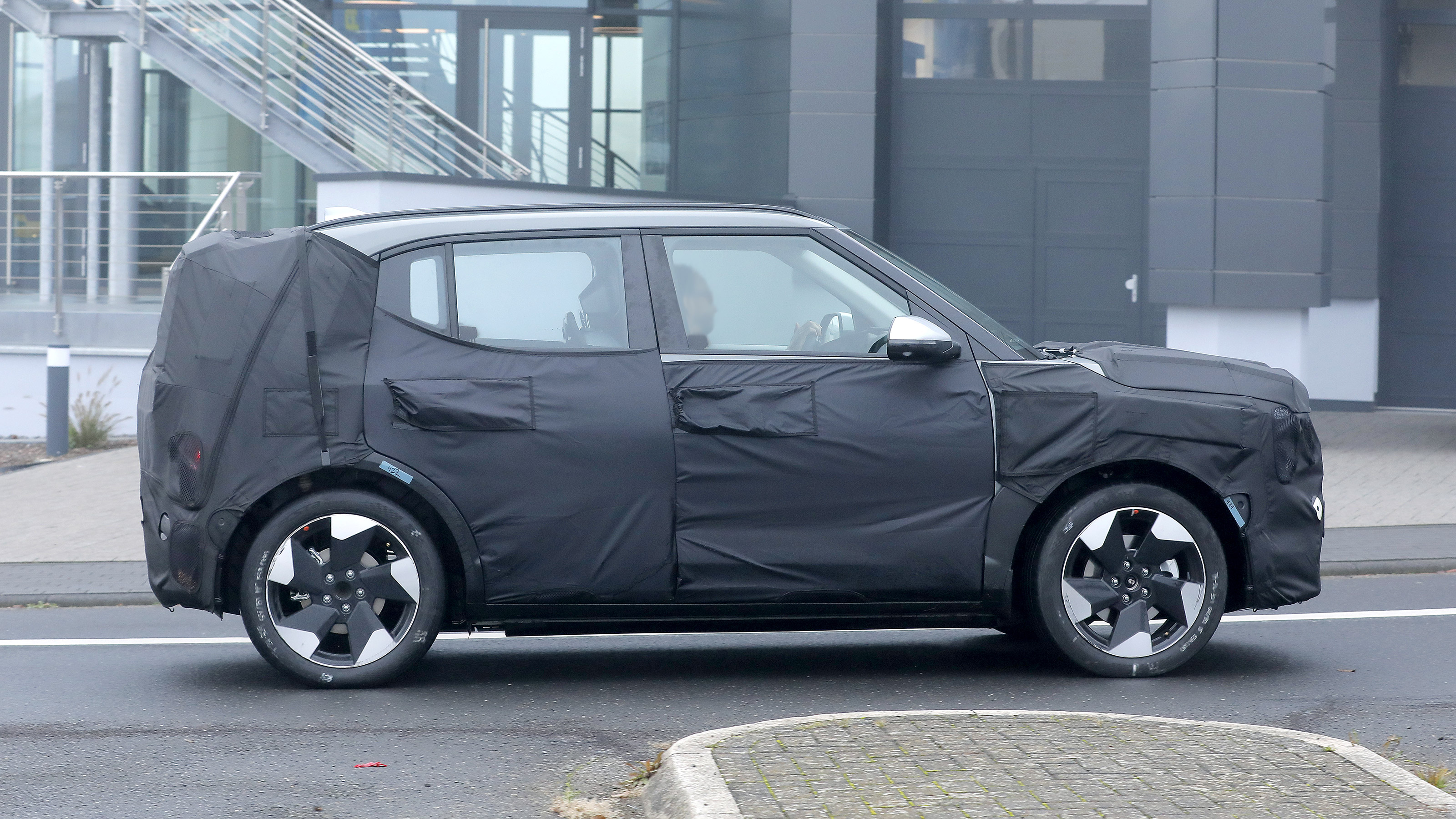 Kia EV2 - spyshot side
