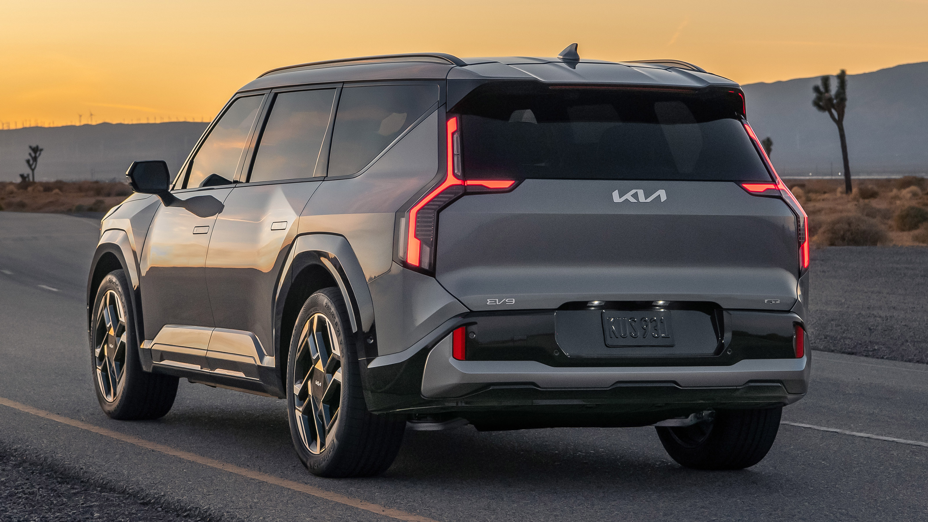 Kia EV9 GT - rear