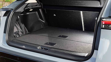 Nissan Ariya - boot
