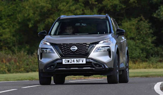 Nissan X-Trail - front corner left