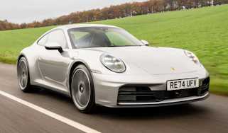 Porsche 911 Carrera - front