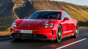 Porsche Taycan GTS - front