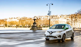 Renault Zoe being driven in Paris