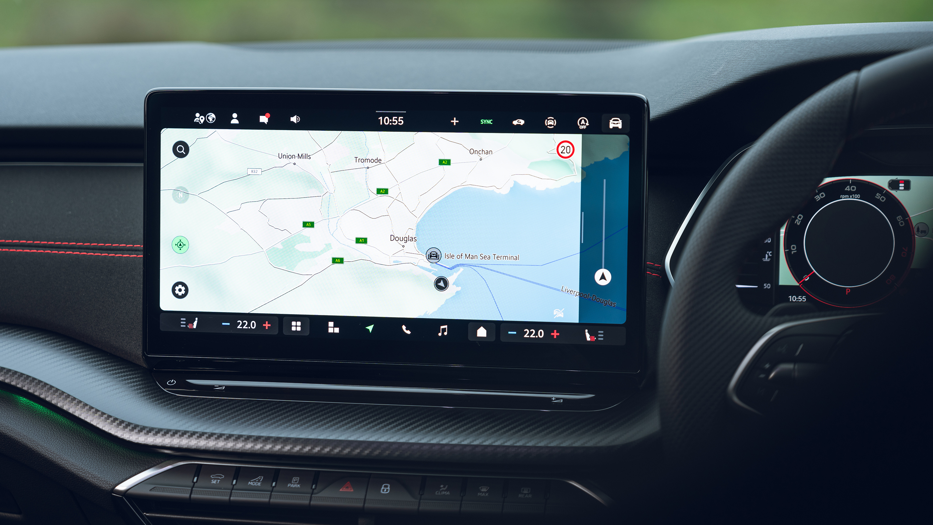 Skoda Octavia Estate vRS - infotainment screen