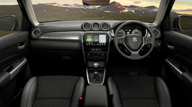 2025 Suzuki Vitara - interior