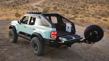 Toyota Land Cruiser ROX concept - rear with boot open