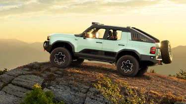 Toyota Land Cruiser ROX concept - side