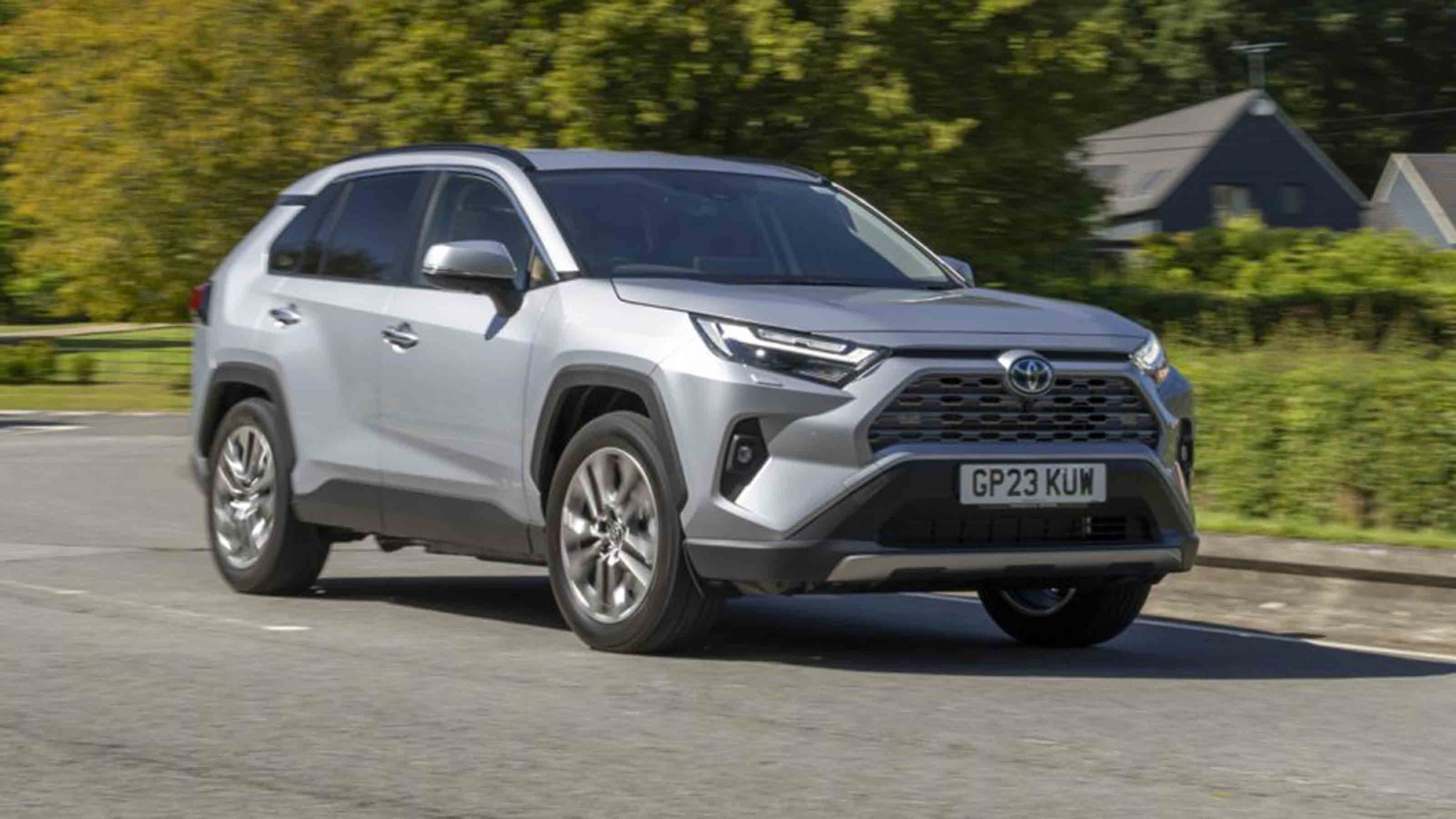 Toyota RAV4 - main image