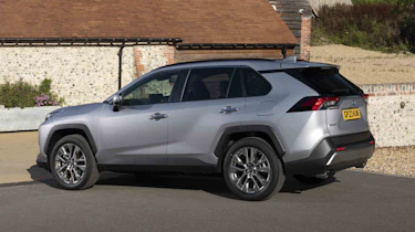 Toyota RAV4 - rear static