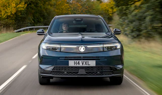 Vauxhall Grandland Hybrid - full front