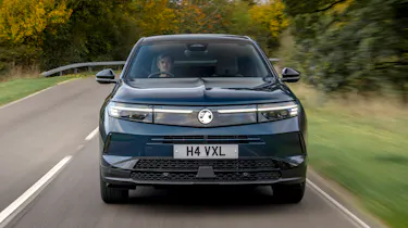 Vauxhall Grandland Hybrid - full front