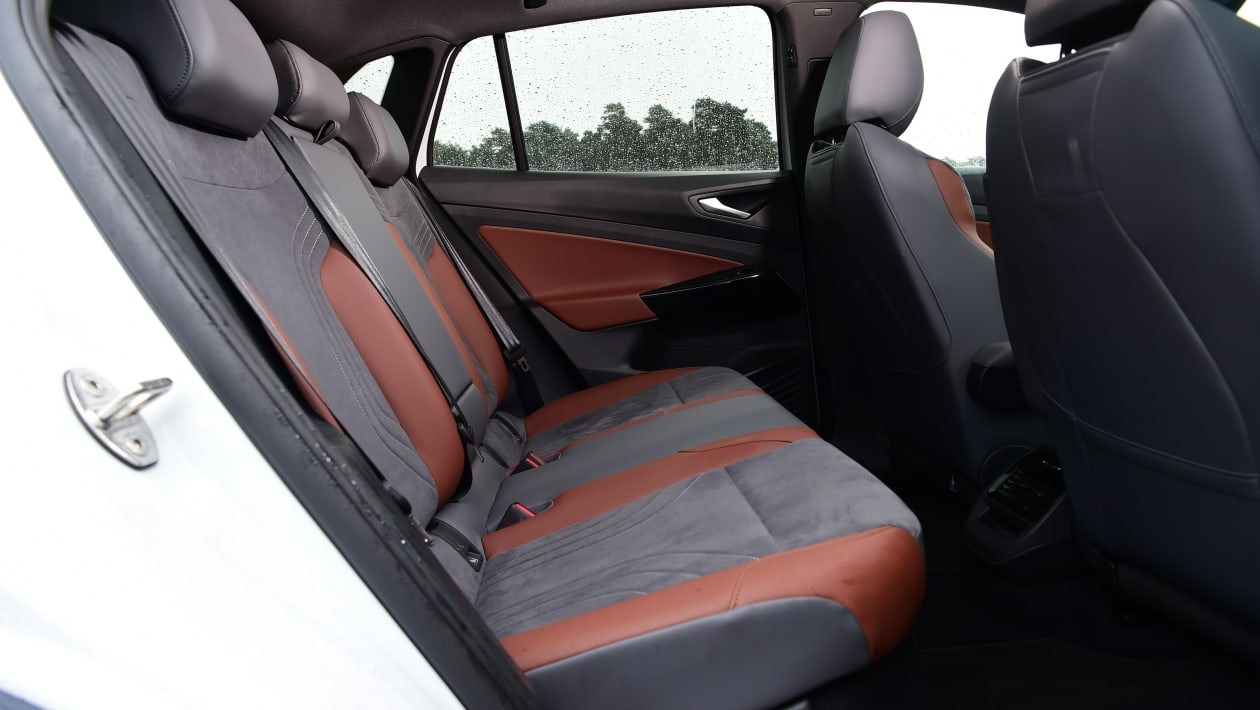 Volkswagen ID.4 Mk1 - rear seats
