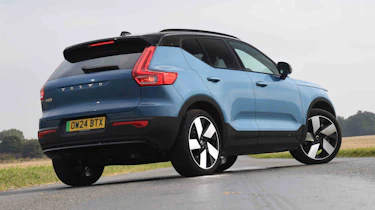 Volvo EX40 - rear corner static