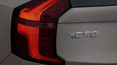 Volvo XC90 T8 - XC90 badge