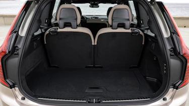 Volvo XC90 T8 - boot