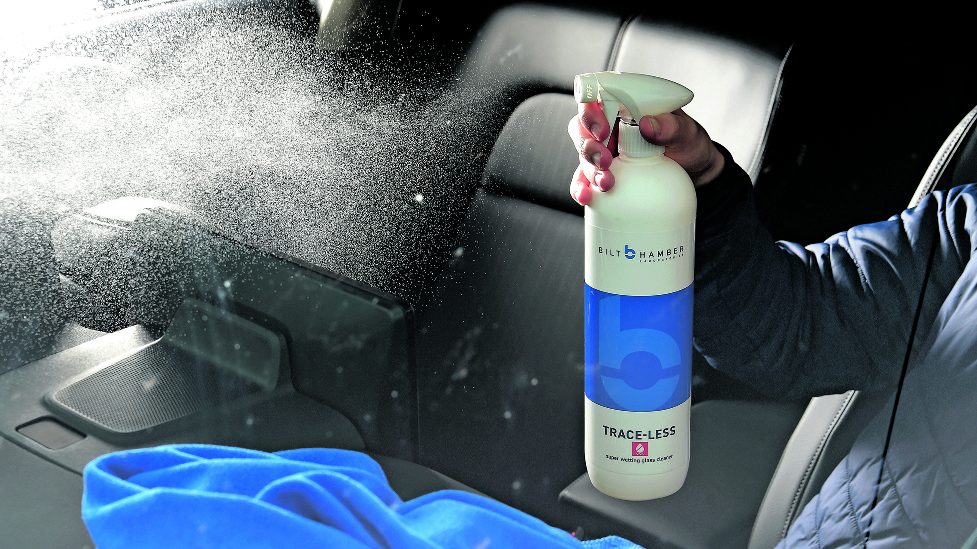 Winter car checklist - glass cleaner 