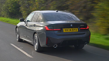 BMW 330e - rear tracking