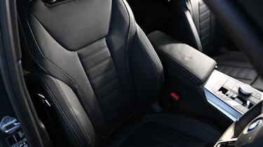 BMW 330e - front seats