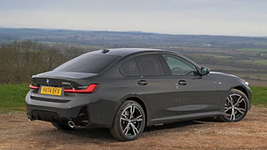 BMW 330e - rear static
