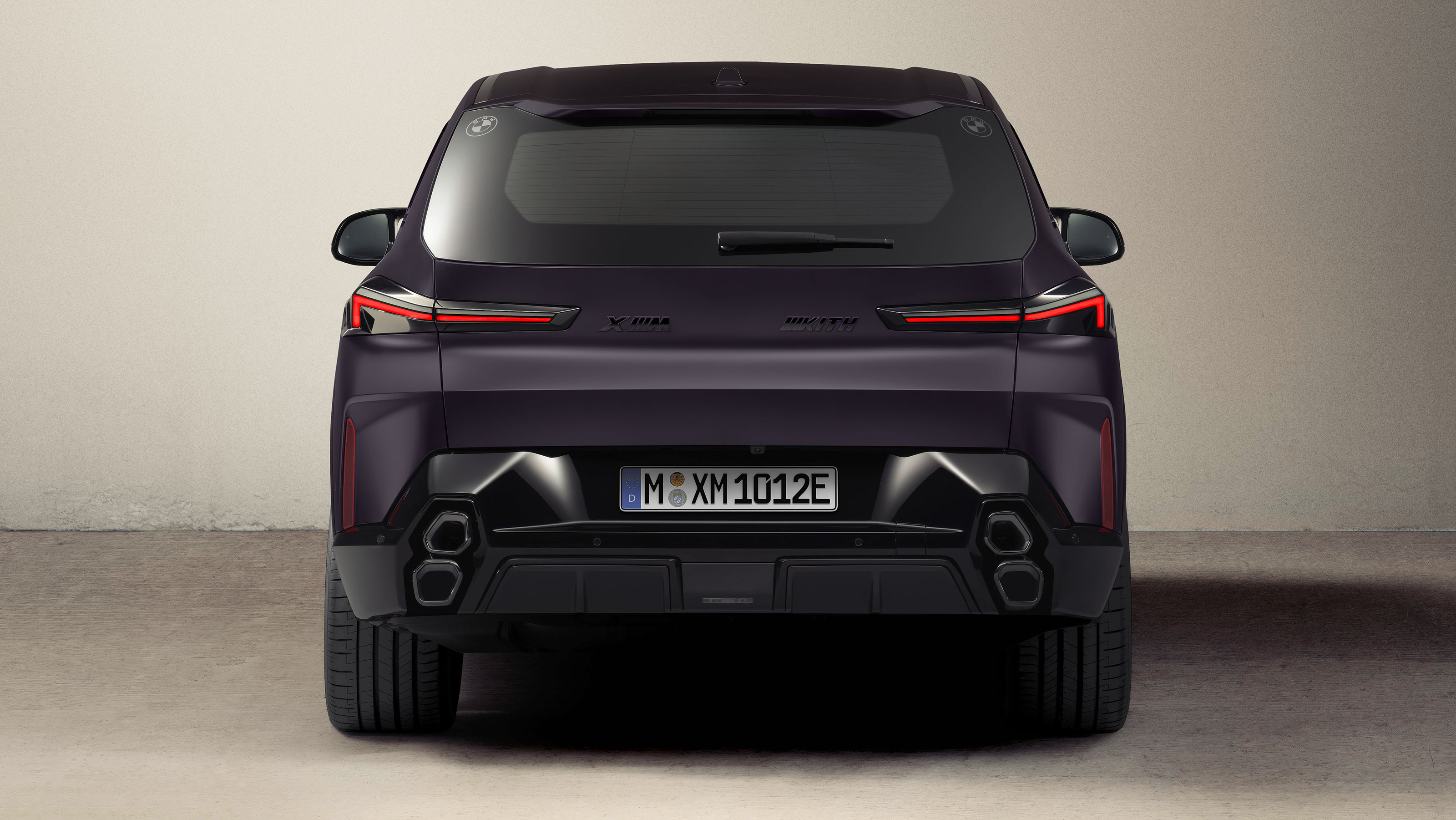 BMW XM Kith Concept - full rear