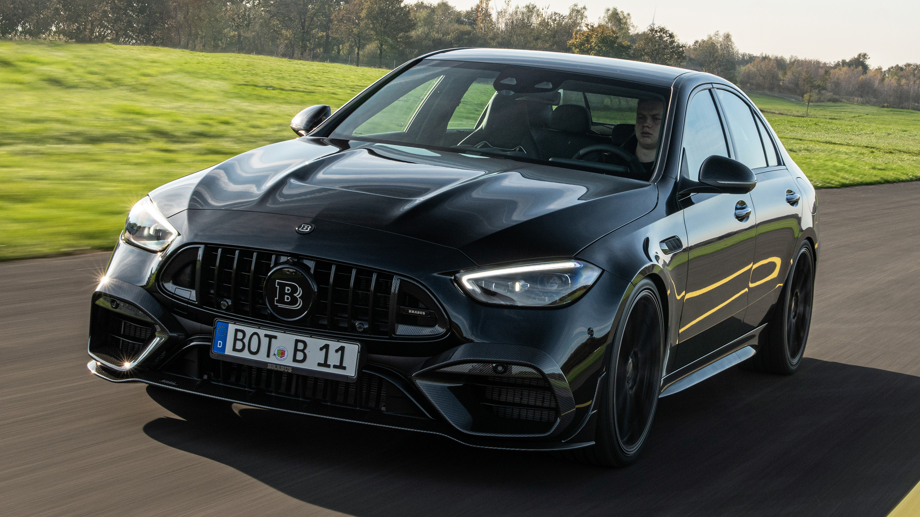 BRABUS 730 C63 - dynamic front 3/4