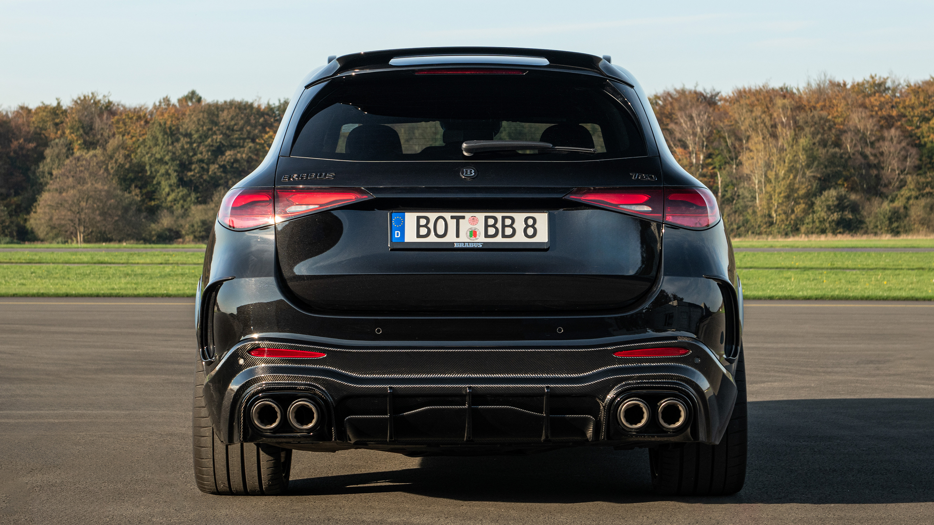 BRABUS 730 GLC - static rear end
