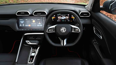MG ZS - dashboard