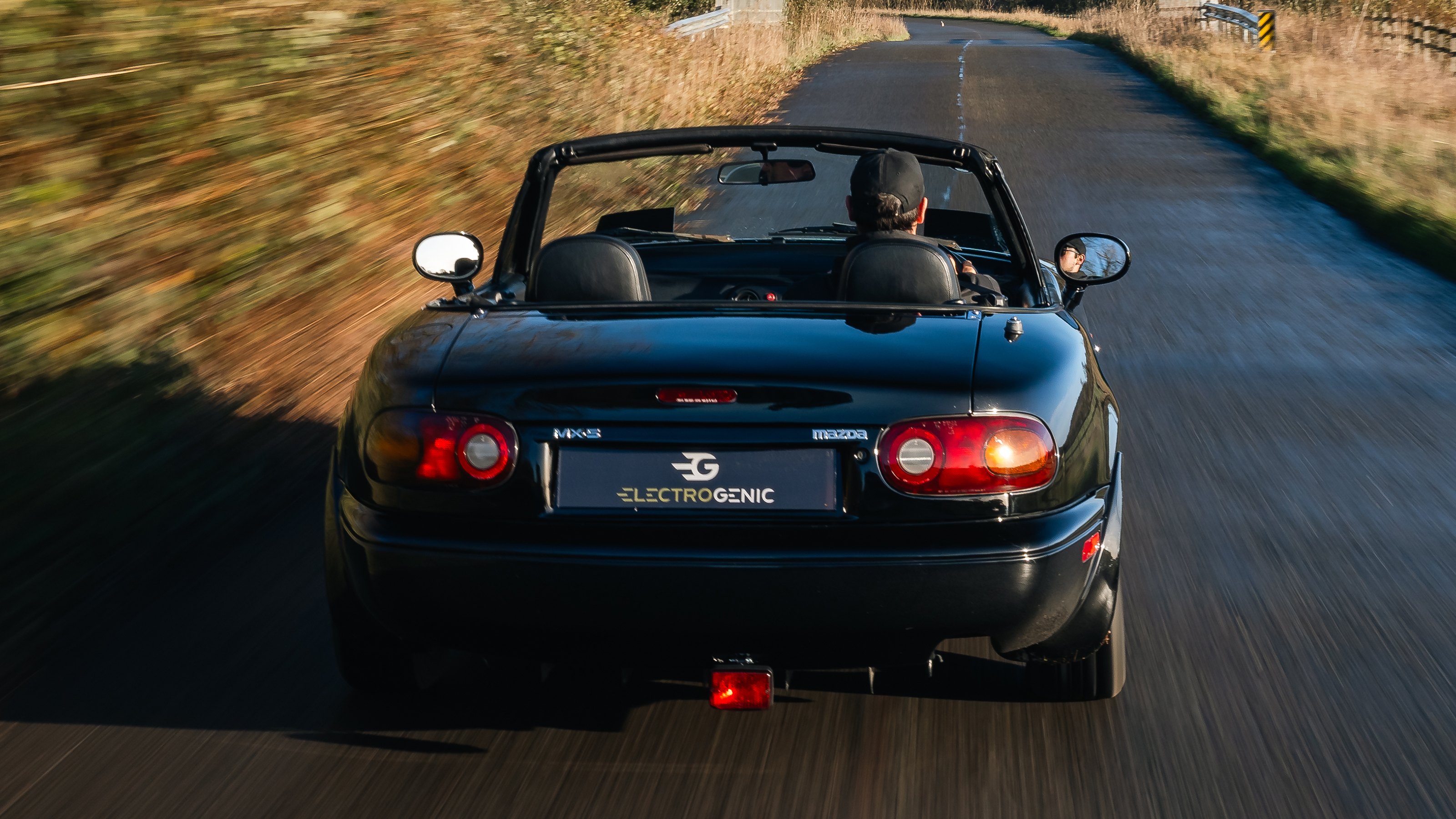 Electrogenic Mazda MX-5 - dynamic rear end