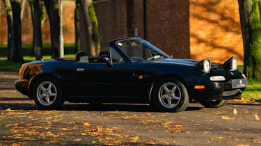 Electrogenic Mazda MX-5 - static front angled