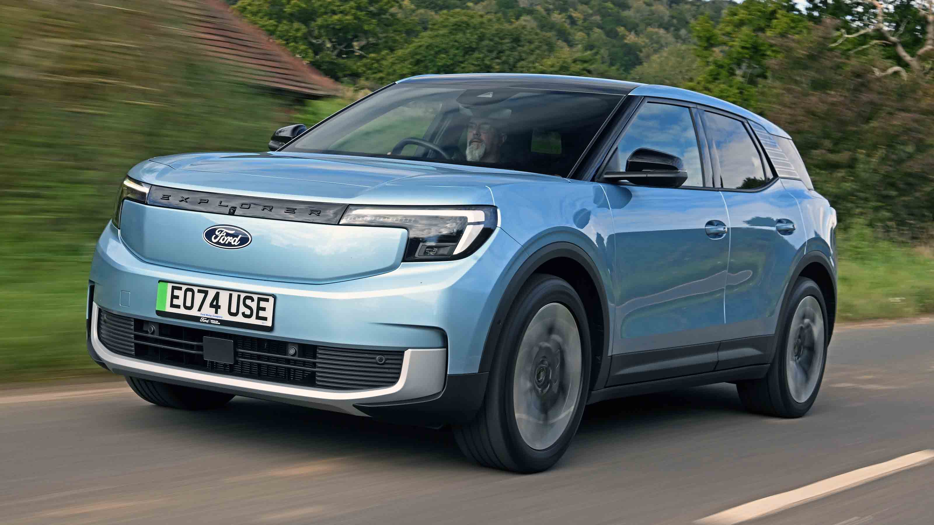Ford Explorer - front tracking