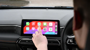 MG 3 Hybrid + long-term test - Apple Carplay
