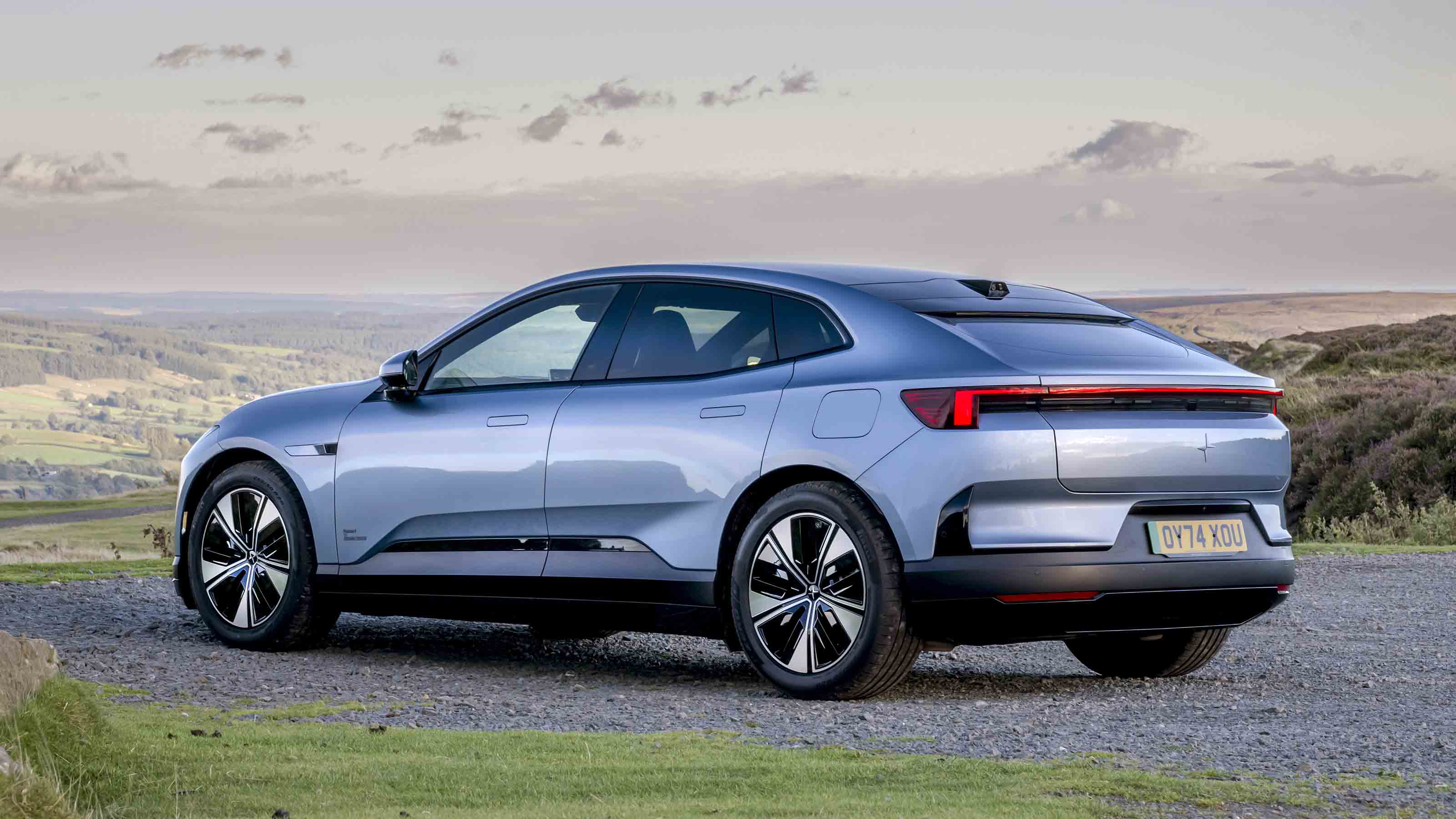 Polestar 4 Coupe - rear static