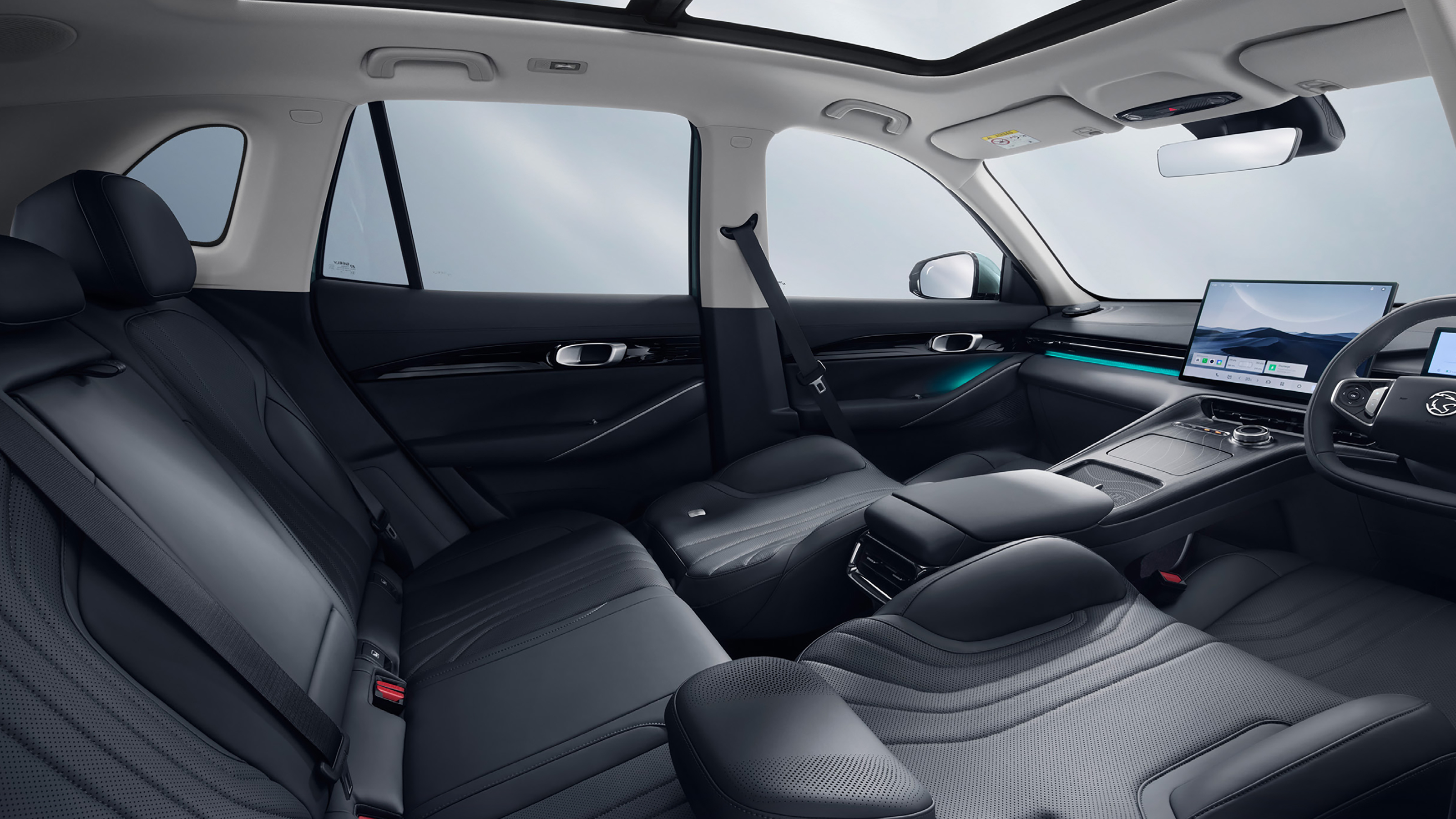 Proton e.MAS 7 - seats folded flat
